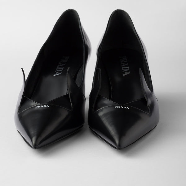 Two-tone brushed leather pumps