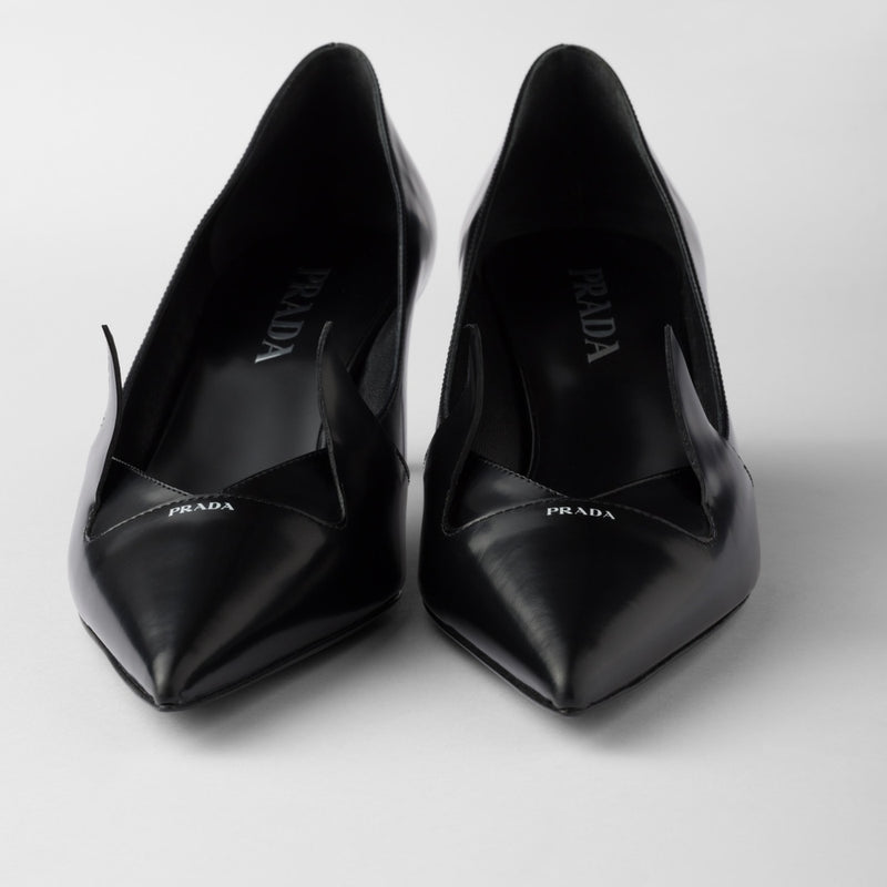 Two-tone brushed leather pumps