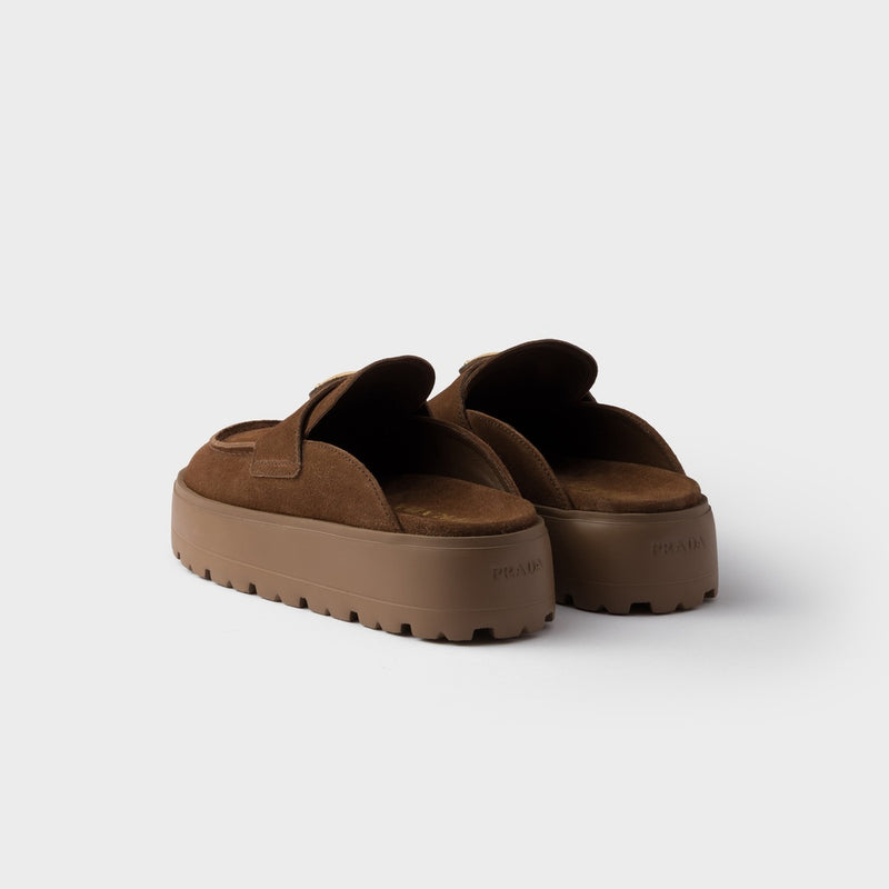 Suede flatform mules