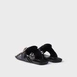 Shuffle leather thong sandals
