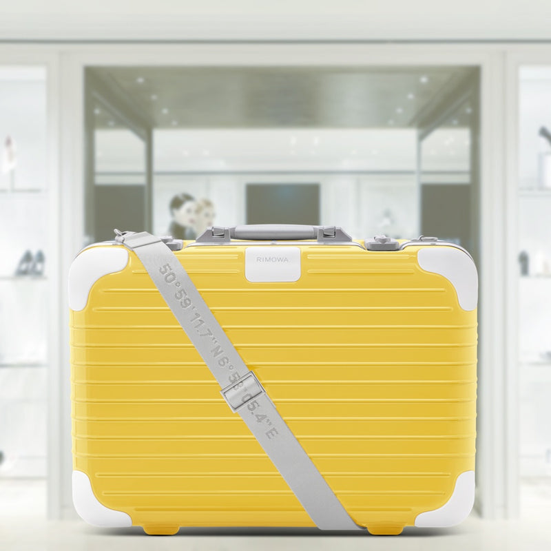 HOLIDAY Hand-Carry Case