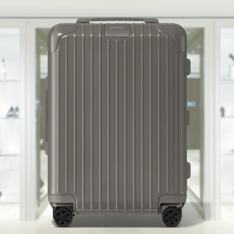 ESSENTIAL Cabin