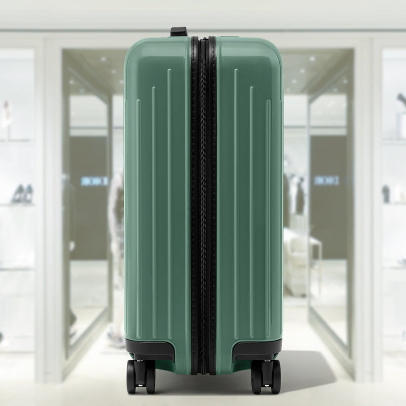 ESSENTIAL LITE Cabin