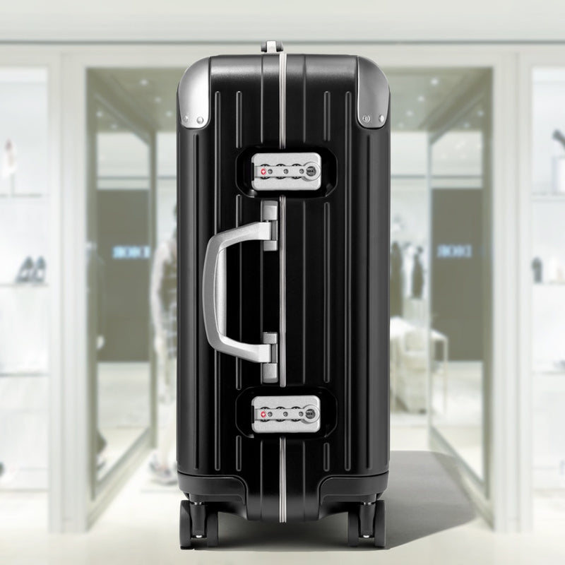HYBRID Cabin