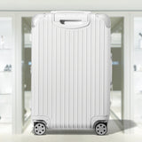HYBRID Check-In M
