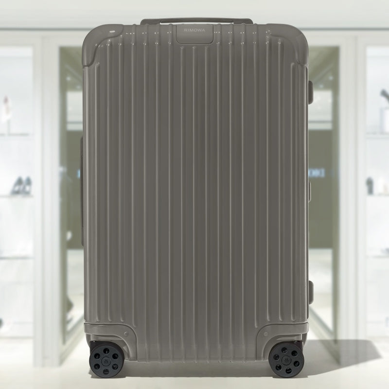ESSENTIAL Check-In M