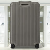 ESSENTIAL Check-In L