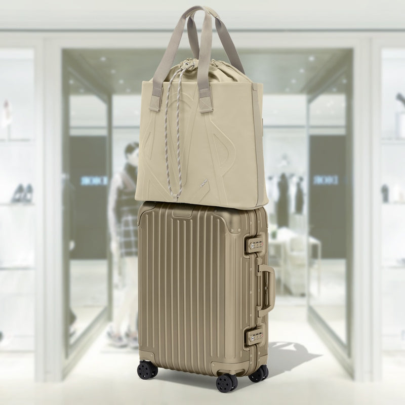 SIGNATURE - NYLON Sliding Tote