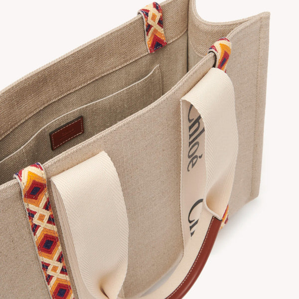 medium woody tote bag