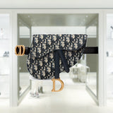 SADDLE BELT POUCH