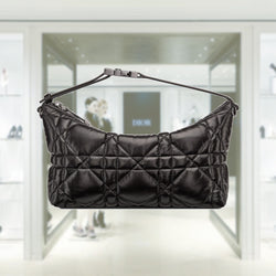 Dior MEDIUM DIORTRAVEL NOMAD POUCH S5554BMIG_M900 – BORDER-GARA