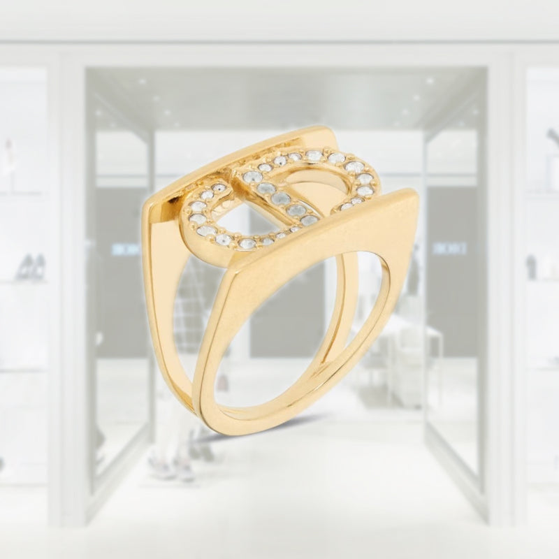 30 MONTAIGNE RING