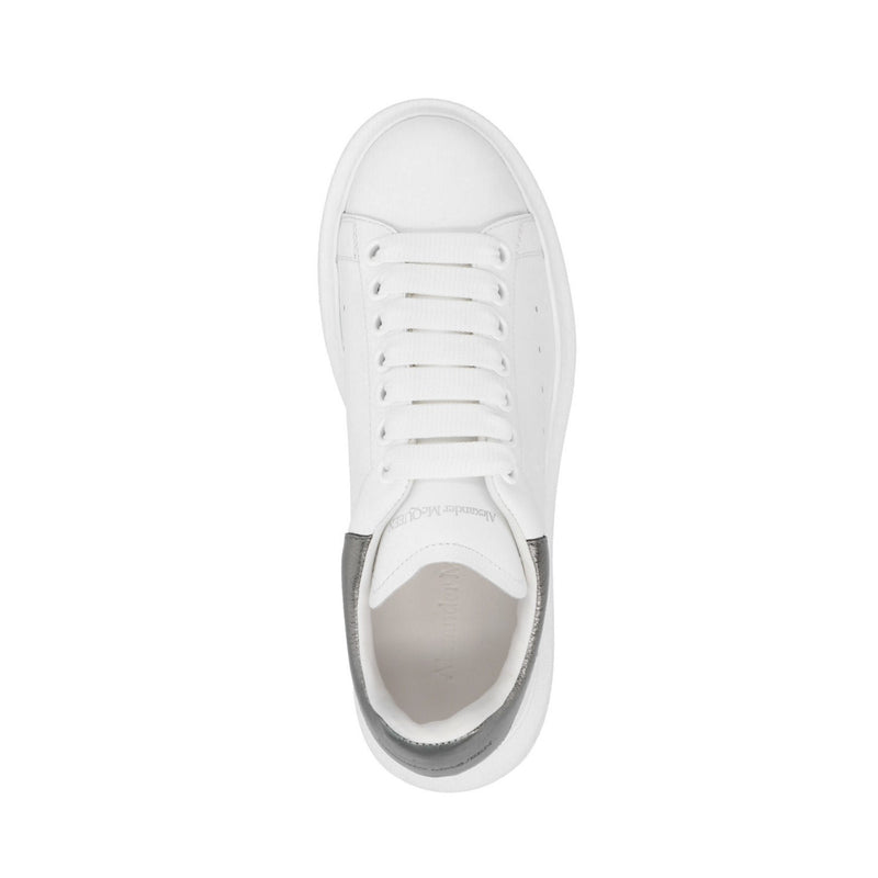 Oversize sole’ sneakers
