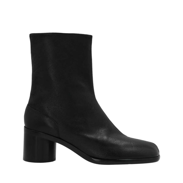 Tabi' ankle boots