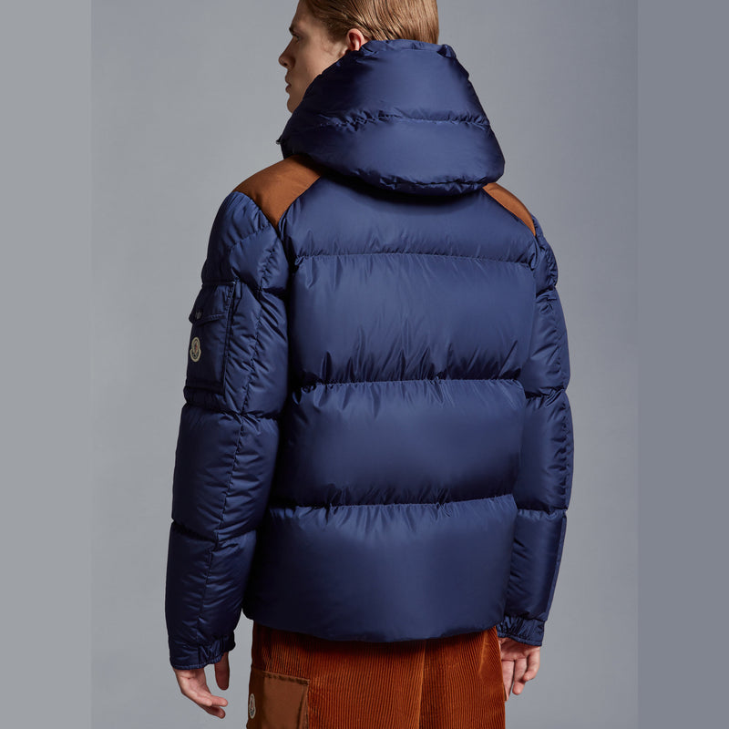 Kitinen Short Down Jacket