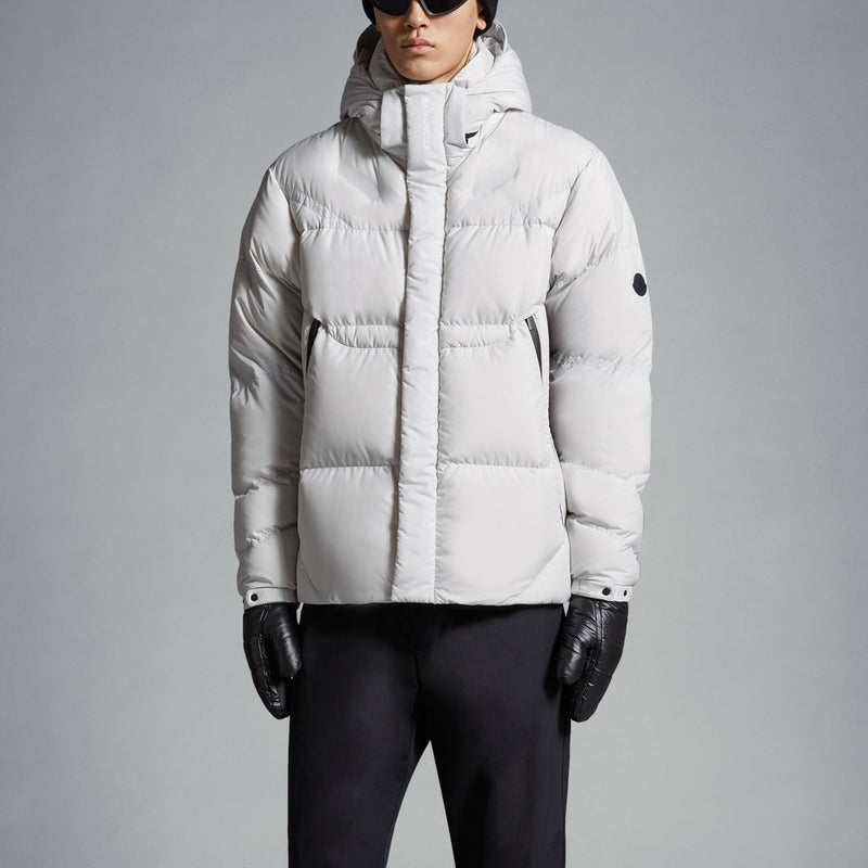 MONCLER Jarama Short Down Jacket I20911A001775973I999 – BORDER-GARA