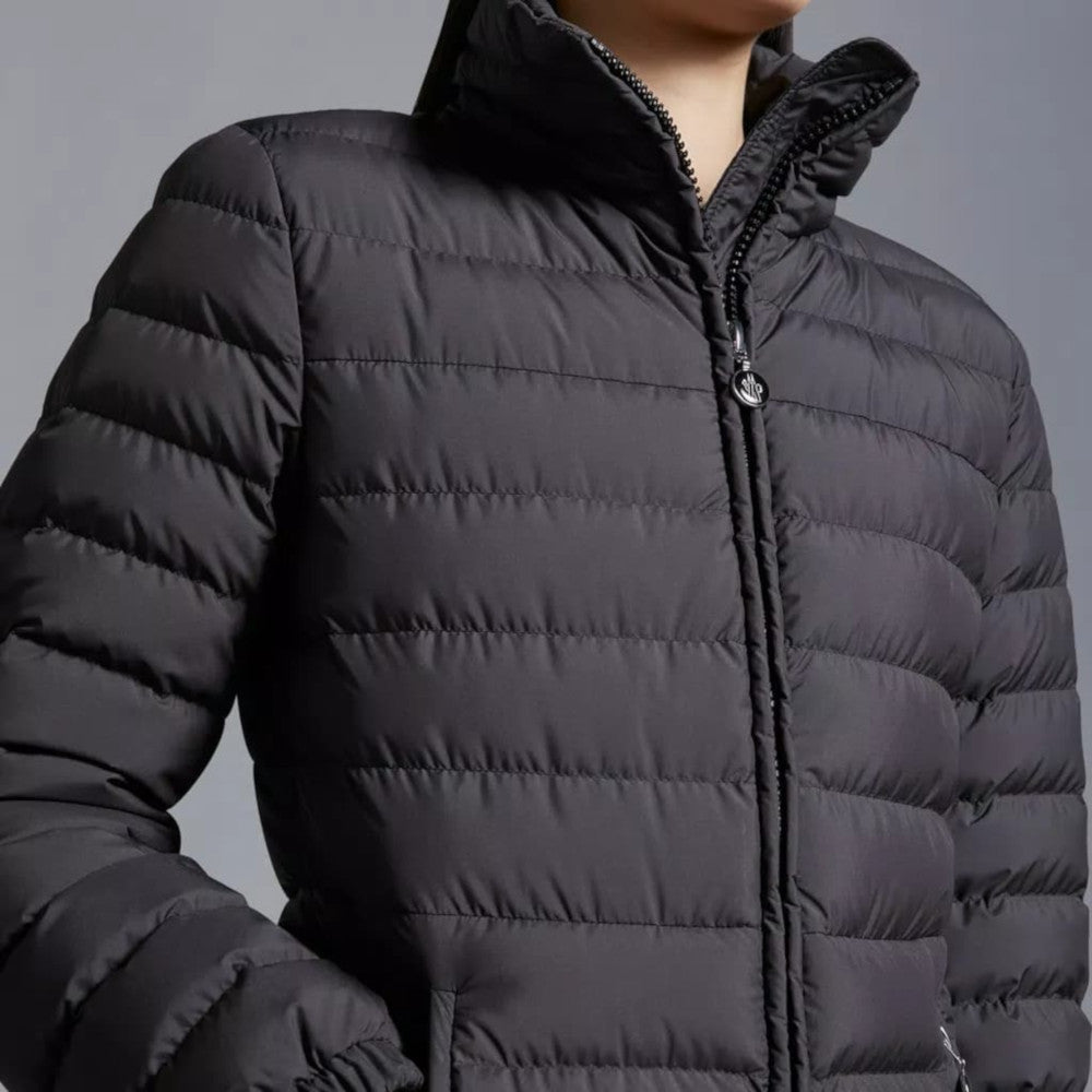 MONCLER Abderosショートダウンジャケット Black Abderos Short Down Jacket - Short Down Jackets for