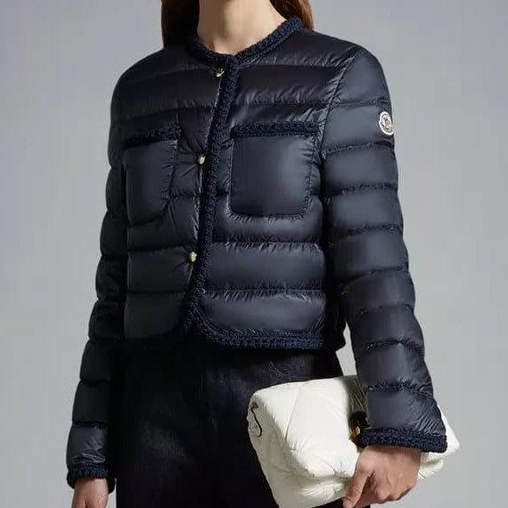 MONCLER ARISTEO SHORT DOWN JACKET J10931A00107595FE778 – BORDER-GARA