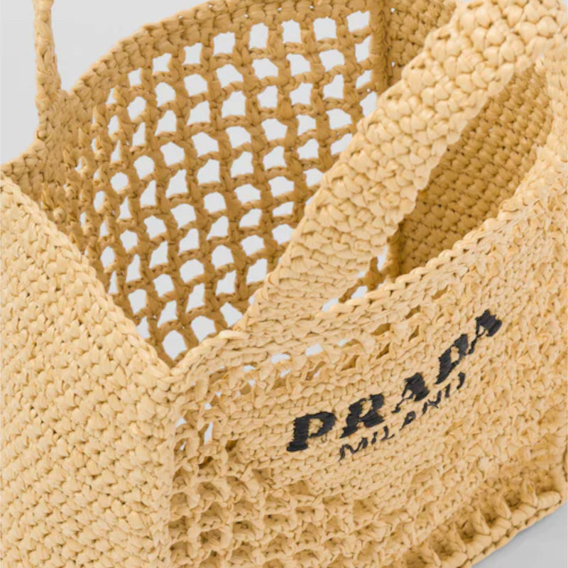 Small raffia tote