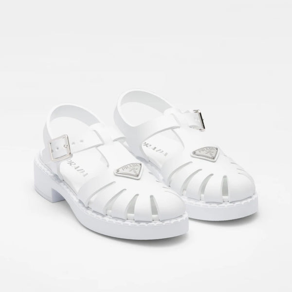 Sporty foam rubber sandals