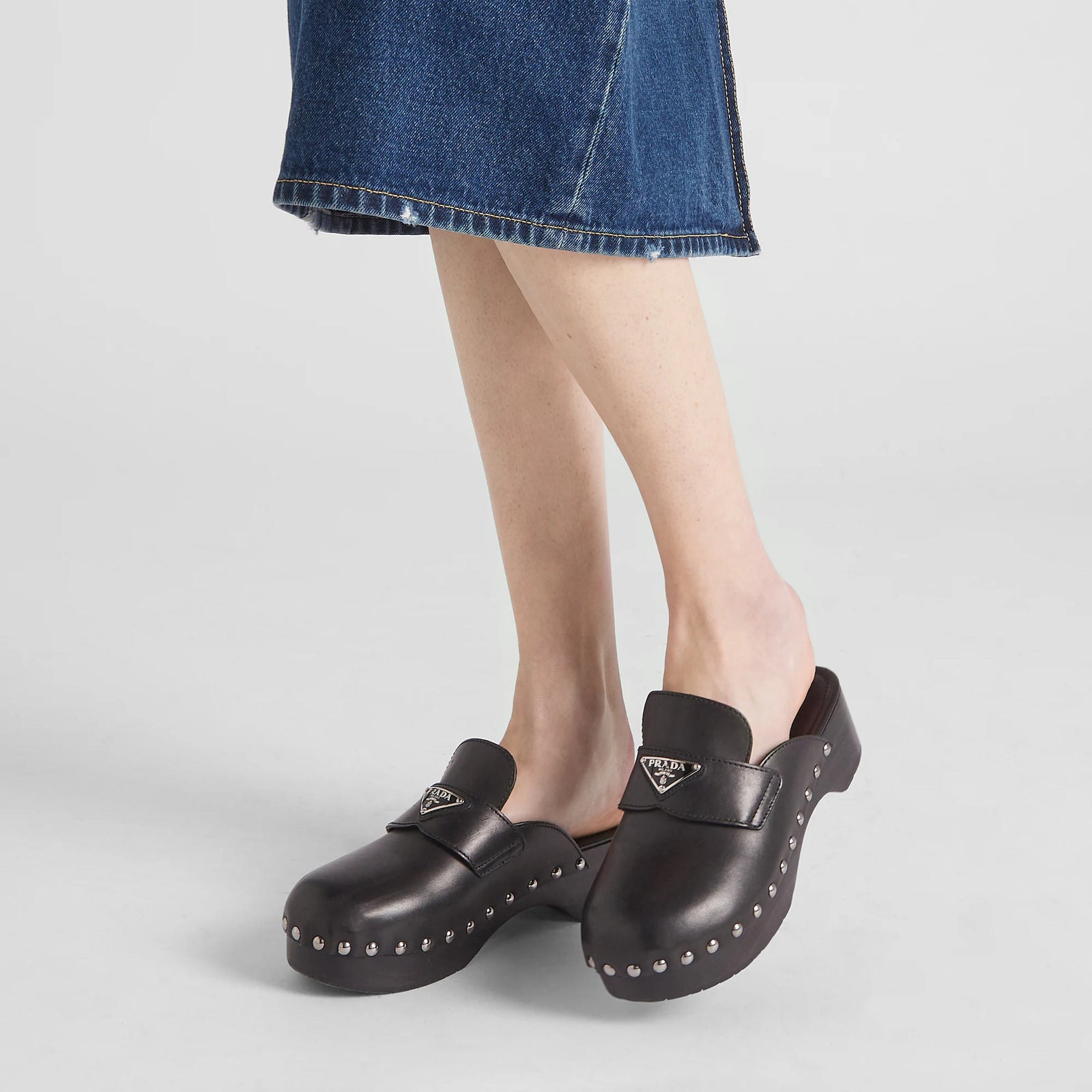 PRADA ミュール 本革 エナメル スクエアトゥ バックストラップ