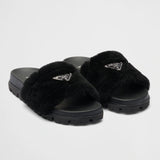 Shearling slides