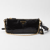 Re-Edition 2002 medium leather shoulder bag