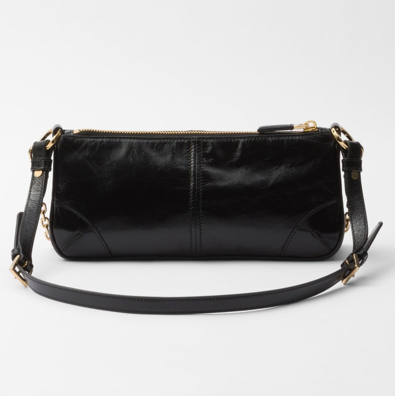 Re-Edition 2002 medium leather shoulder bag