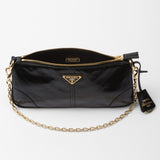 Re-Edition 2002 medium leather shoulder bag
