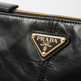 Re-Edition 2002 medium leather shoulder bag